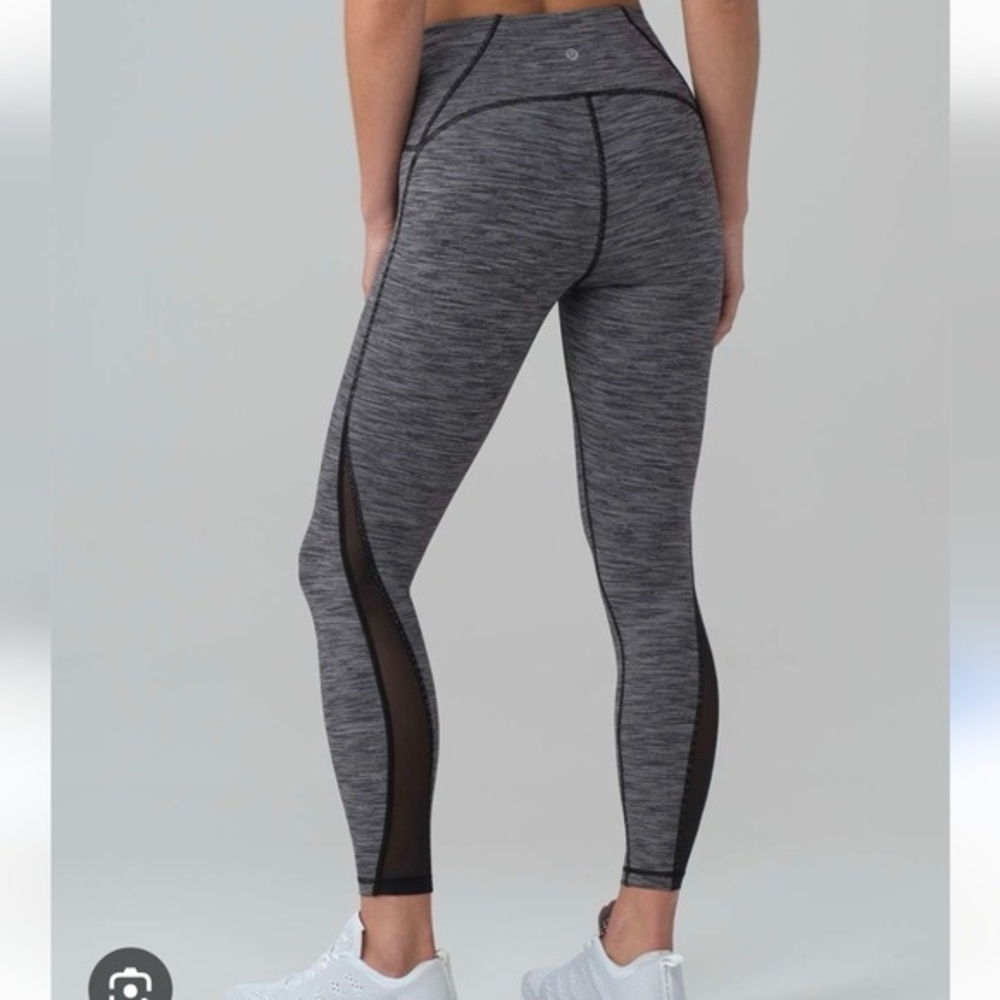 Lululemon Train Times 7/8  Leggings